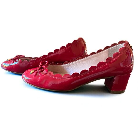 Kate Spade NY Scalloped Red Patent leather  Block Heel Pumps  Size 8M - Picture 2 of 6